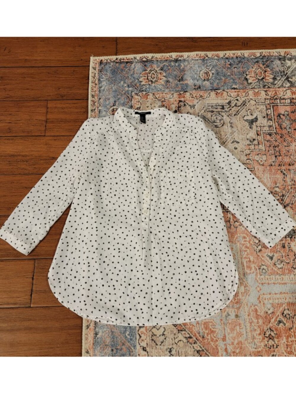 Forever 21 Size S Polka Dot Ivory Blouse